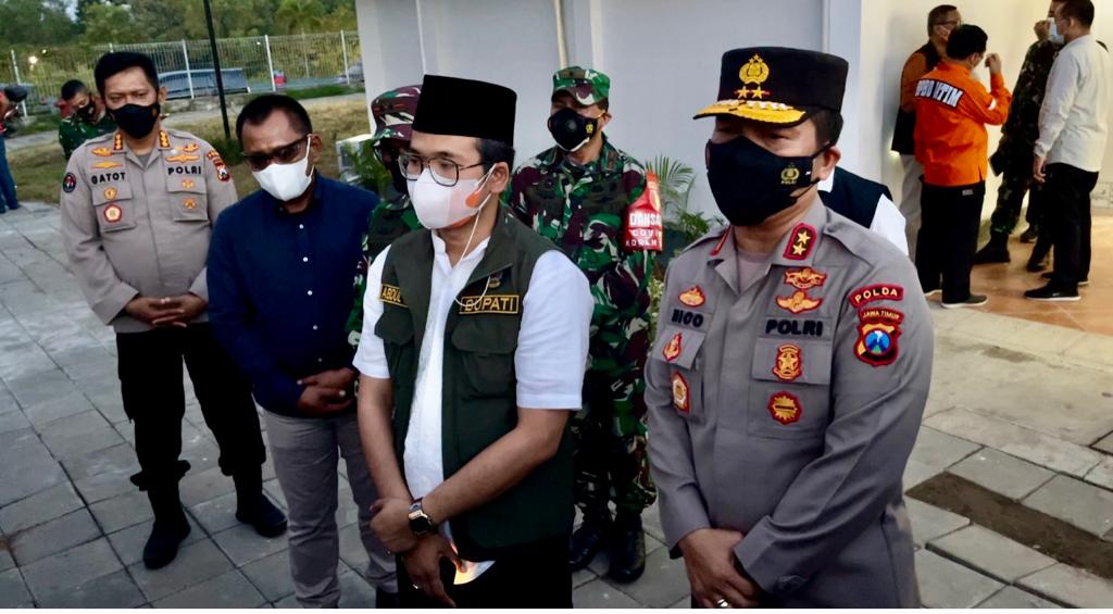 Kapolda Jatim Irjen Pol Nico Afinta dan Forkompinda Jatim berharap warga Bangkalan mau bekerjasama dengan mau mematuhi Prokes dan mau di vaksin Selasa (22/6/2021)