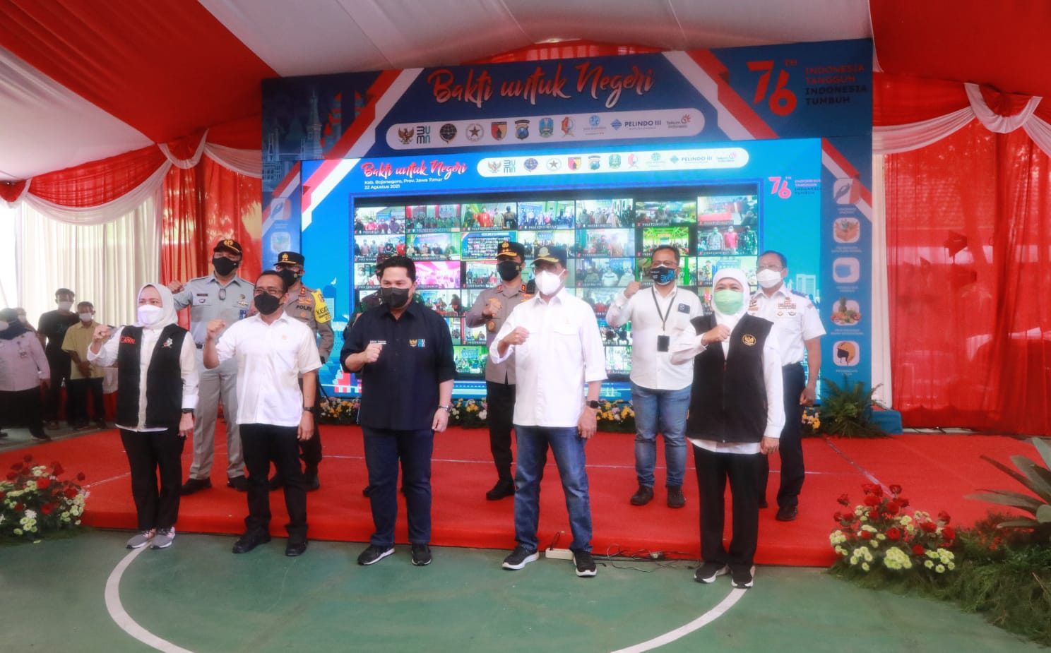 3 Menteri berkunjung ke Bojonegoro untuk melihat vaksinasi merdeka Semeru, Minggu (22/8/2021)