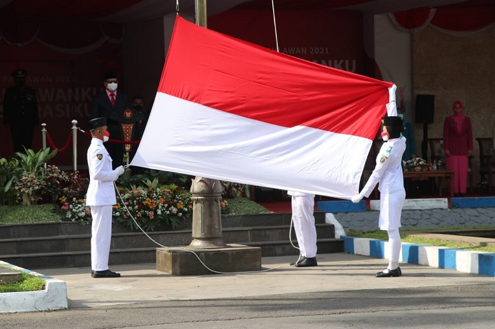 Bupati Tulungagung Maryoto Birowo Pimpin Upacara Hari Pahlawan Nasional