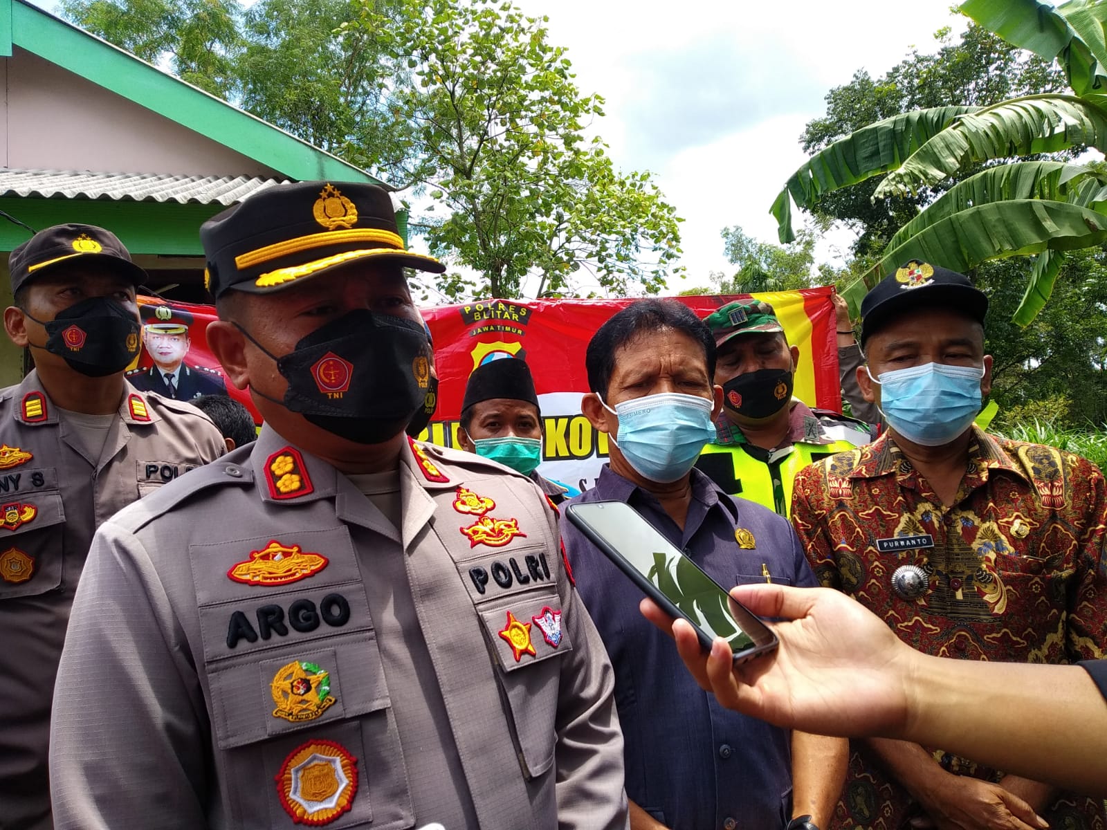 Kapolres Blitar Kota AKBP Argo Wiyono saat memberikan keterangan kepada wartawan. SP/Hadi Lestariono