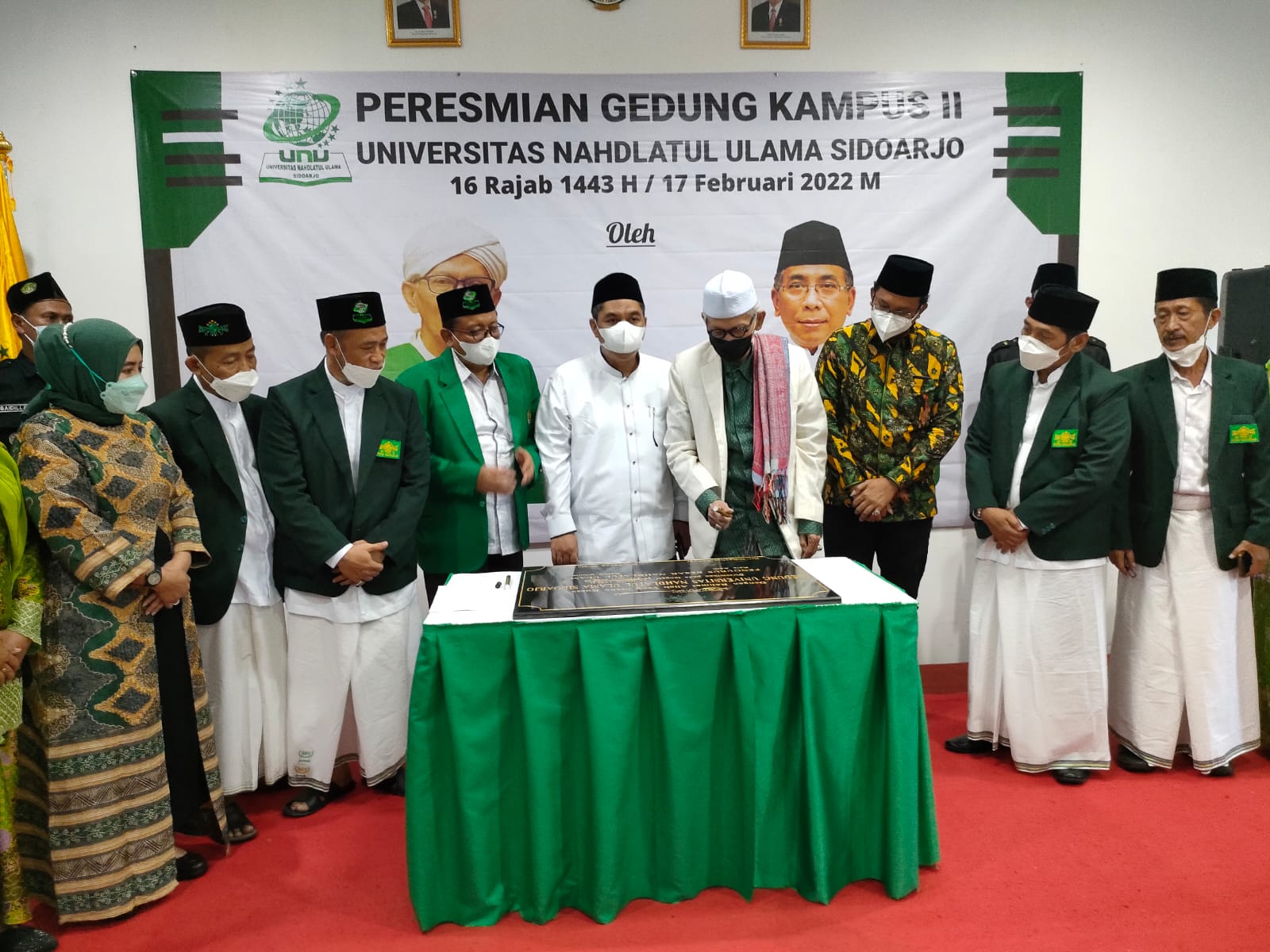 Peresmian gedung kampus II Unusida oleh Rois Aam PB NU KH Miftakhul Akhyar dan pengurus PB NU KH Zulfa Mustofa