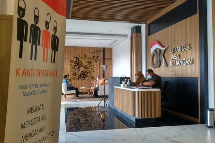 Otoritas Jasa Keuangan (OJK).