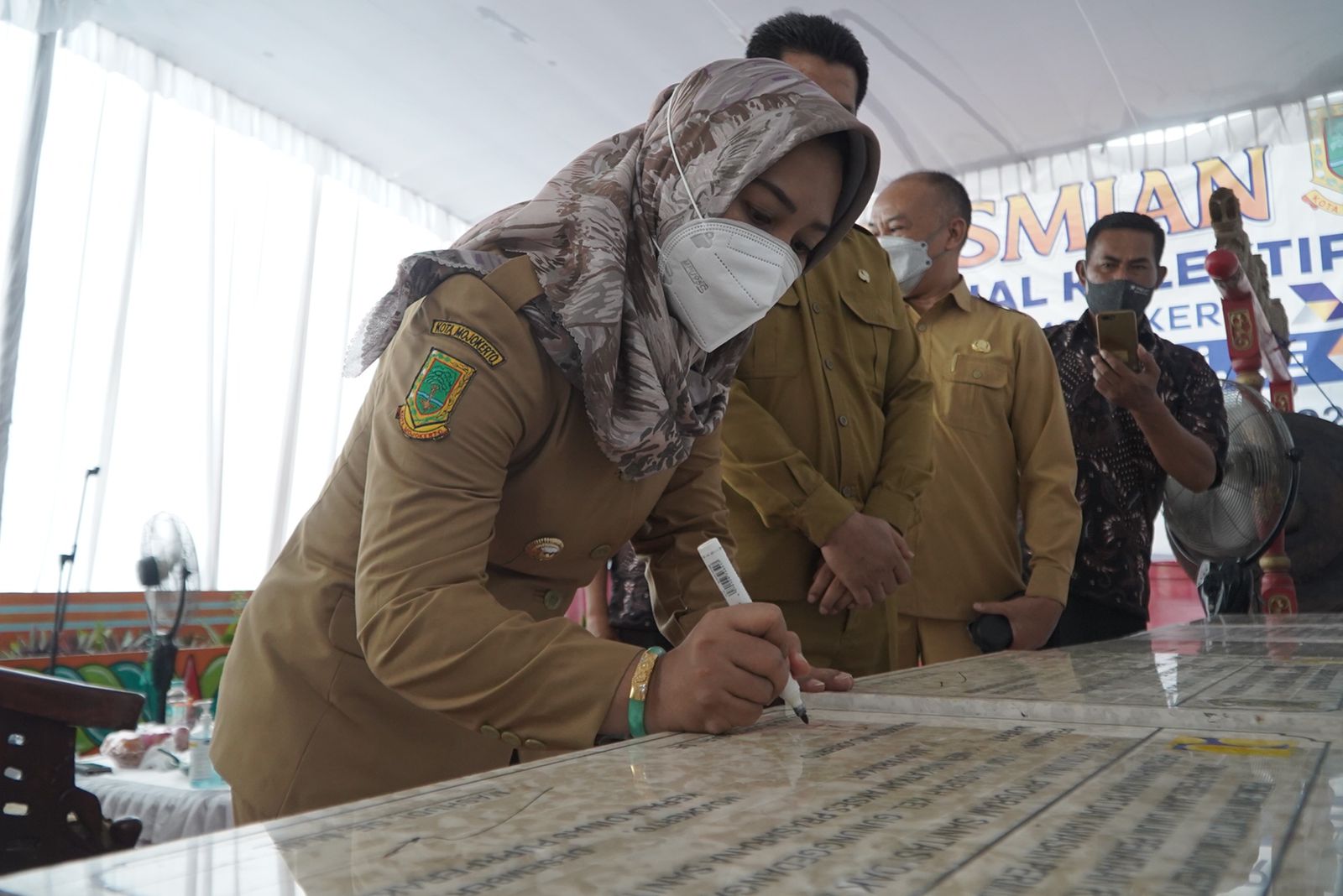 Wali kota Mojokerto saat meresmikan IPAL komunal kota Mojokerto. SP/Dwy AS