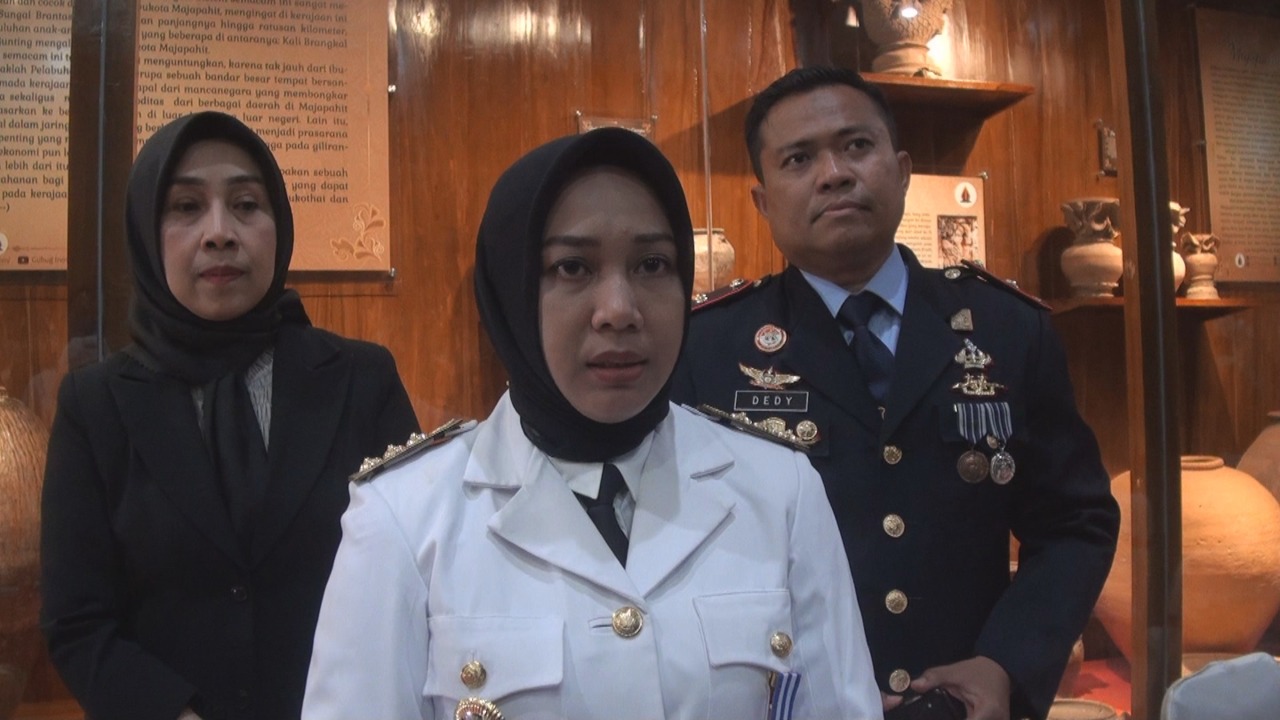 Wali Kota Mojokerto Ning Ita didampingi Kalapas Mojokerto dan Kepala BNN Mojokerto