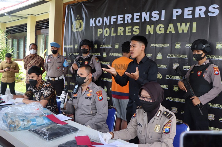 Konferensi Pers di Polres Ngawi Jum'at (16/7/2022)