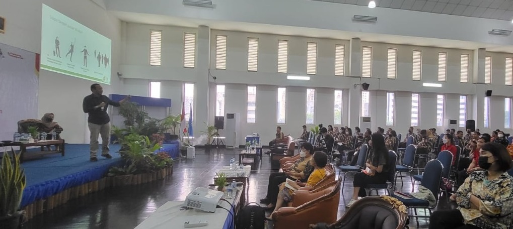 Seminar SMK sebagai Pusat Keunggulan dan Pengelolaan Teaching Factory di SMK Strada 1 Jakarta Pusat, Sabtu (17/9/2022).