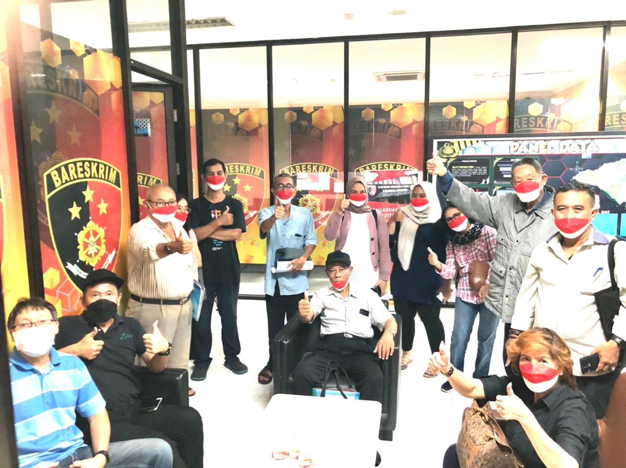 Para korban saat datangi Mapolresta Sidoarjo 