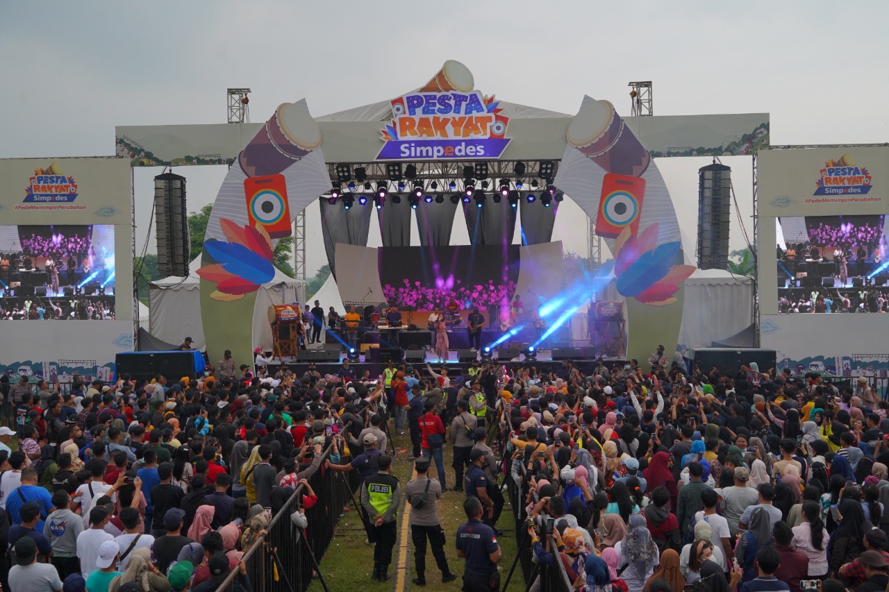 Pesta rakyat simpedes 2022 sukses menyedot animo masyarakat Mojokerto.