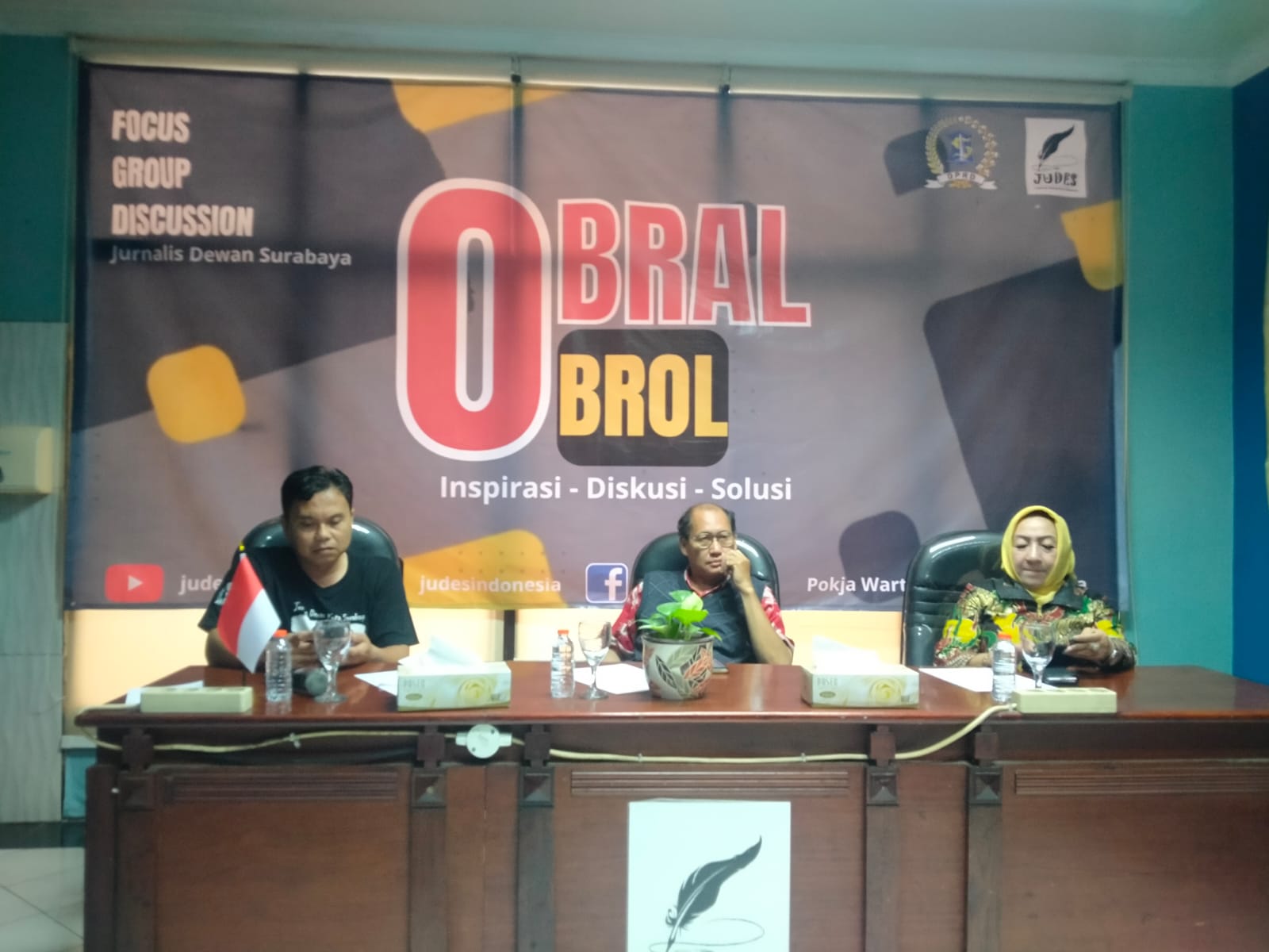Ketua Komisi A DPRD Surabaya, Pertiwi Ayu Khrisna di acara FGD Obral-Obrol JUDES 2023 dengan dengan mengangkat tema Kartu Miskin VS Status Ekonomi. SP/ALQ