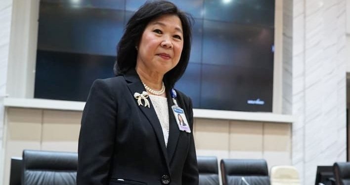 Filianingsih Hendarta.