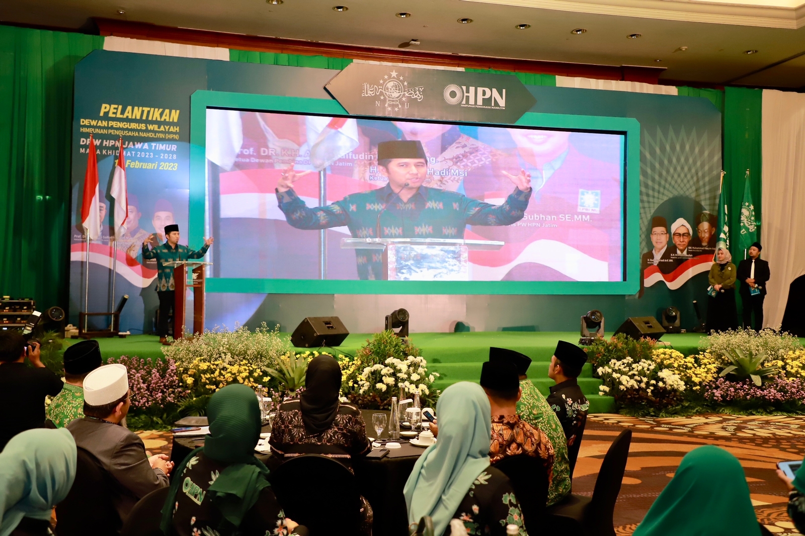 Wakil Gubernur Jawa Timur Emil Elestianto Dardak saat menghadiri Pelantikan DPW HPN Jatim di Hotel JW Marriot Surabaya, Jumat (17/2/2023). Foto: Pemprov Jatim.