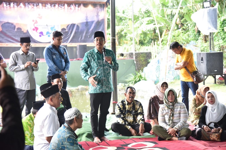 Bupati Sidoarjo H. Ahmad Muhdlor datang langsung ketempat kegiatan di Monumen Perjuangan 1945 Gedangan, Minggu, (16/04/2023). SP/ Hikmah 