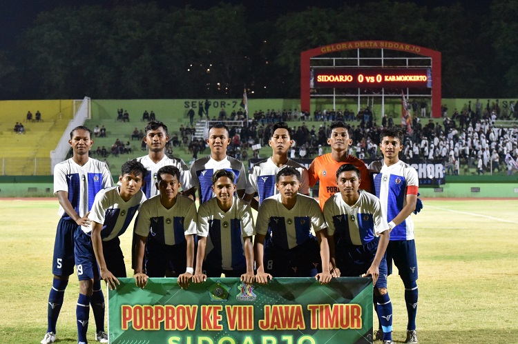 Tim sepak bola putra Kabupaten Sidoarjo yang akan berlaga dalam final cabor sepak bola Porprov VIII tahun 2023. SP/ Hikmah