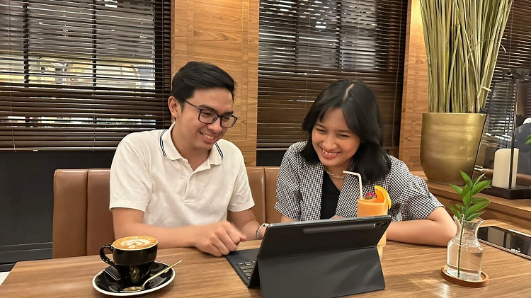 Galaxy Tab S9 Series, tablet premium yang versatile untuk membantu anak-anak muda menikmati gaya hidup kekinian dengan penuh kemudahan. SP/ Al Qomarrudin