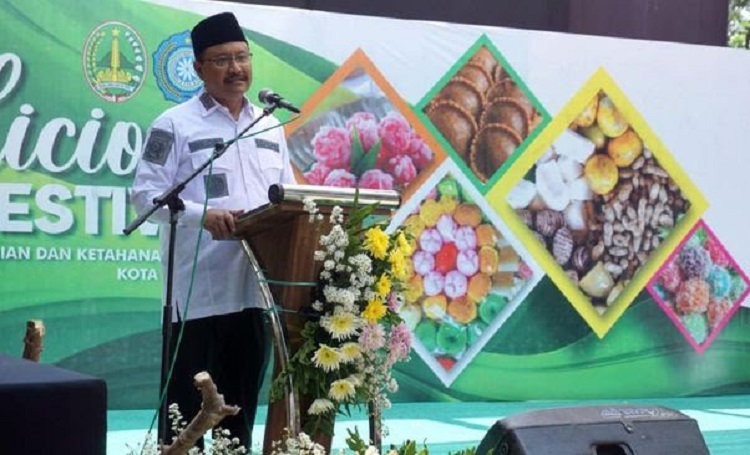 Walikota Pasuruan Gus Ipul saat membuka festival cipta menu sehat. SP/ Ris