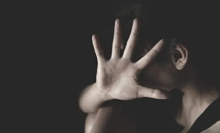 Illustrasi korban disetubuhi pelaku. SP. SAREP