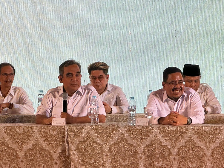 Sekjen Gerindra beri bekal para calon legislatif yang nantinya akan bertarung di Jawa Timur (Jatim) di Pemilu 2024 mendatang. SP/ AINI