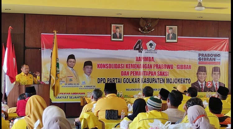 Ketua DPD Partai Golkar Jatim, M. Sarmuji memimpin rapimda konsolidasi kemenangan Prabowo Subianto- Gibran Rakabuming (PS-GR) dan pemantapan saksi di Kabupaten Mojokerto. SP/ DWI