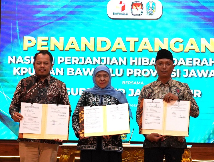Naskah Perjanjian Hibah Daerah (NPHD) Tahun 2024 di Jawa Timur resmi disetujui, anggaran Pilkada di Jawa Timur (Jatim) dengan total sebesar Rp845 Miliar. SP/ RIKO