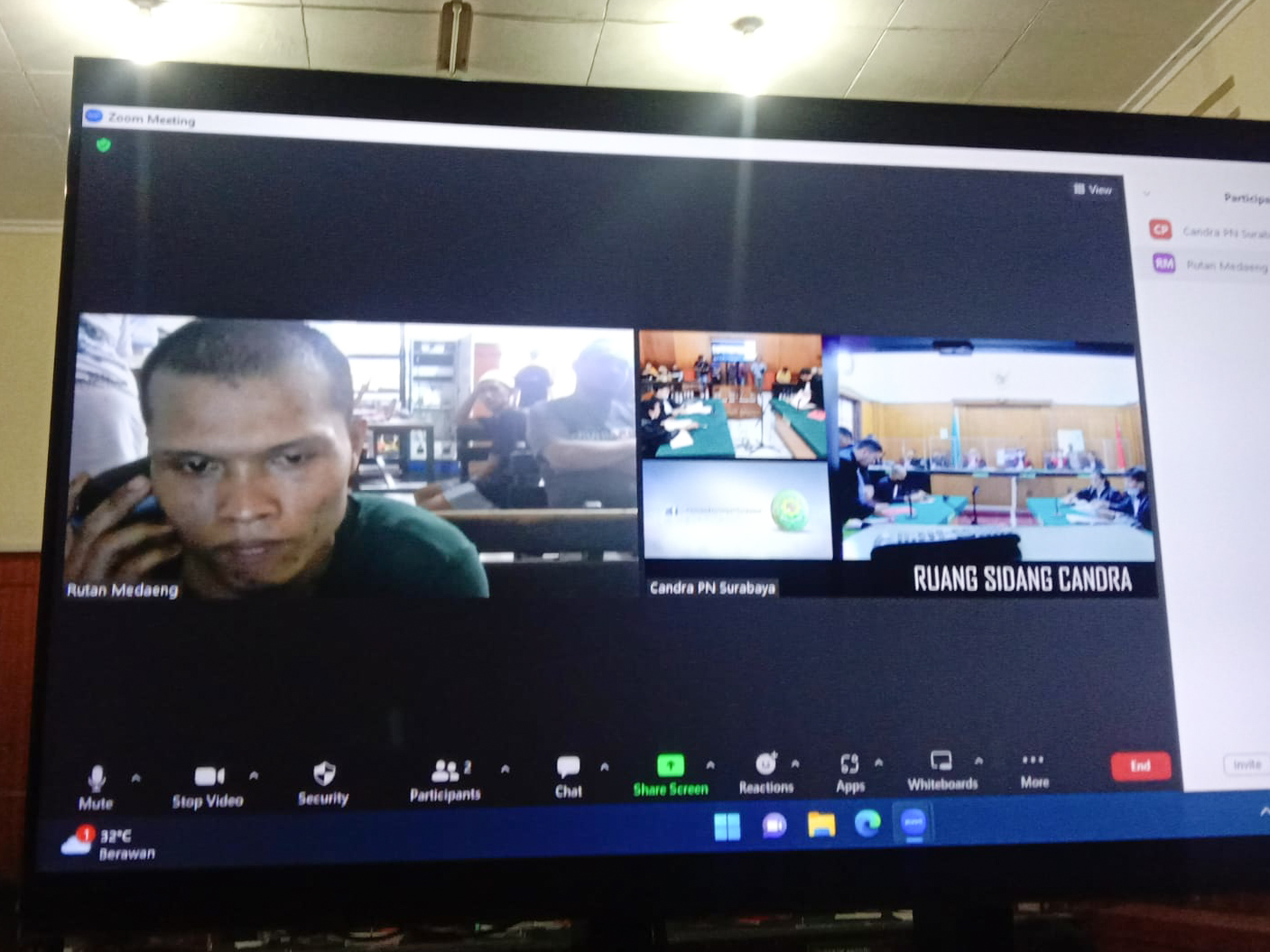 Sidang kasus penyalahgunaan narkotika di PN Surabaya, Selasa (3/1/2023). SP/Ariandi.