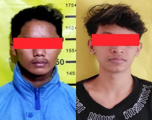 Dua tersangka kasus curanmor yang berhasil dibekuk aparat Unit Reskrim Polsek Tambaksari. SP/Ariandi.