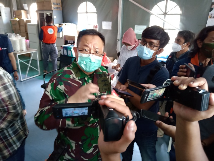 Penanggungjawab Rumah Sakit Lapangan Indrapura, Laksamana Pertama dr. I Dewa Gede Nalendra Djaya Iswara, SP. B, Sp. BTKV (K)/ .SP/SAMMY MANTOLAS