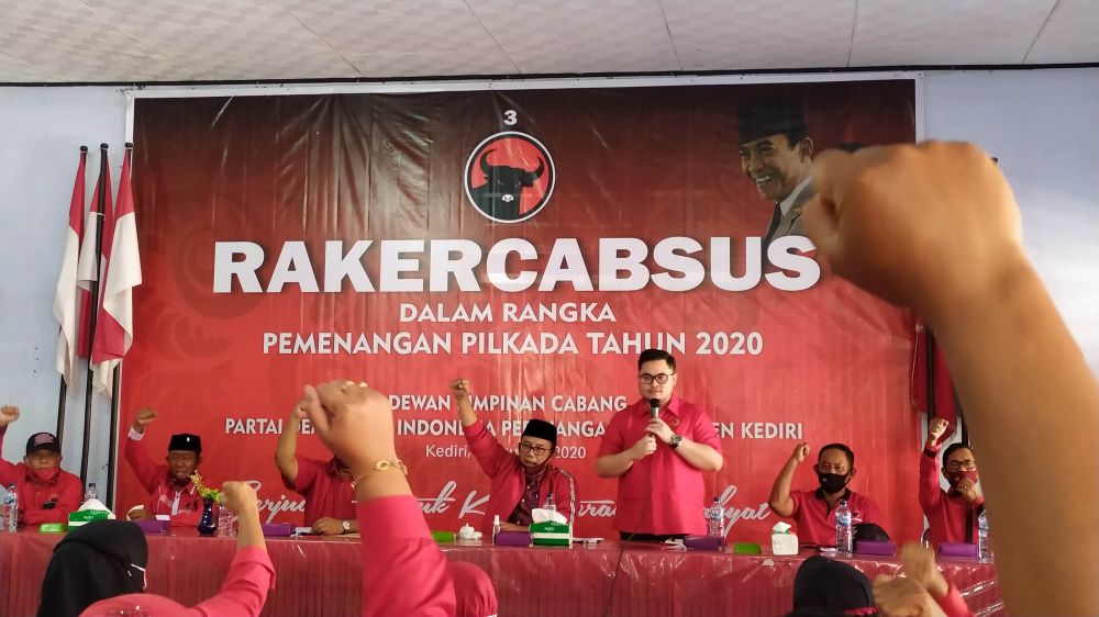 Mas Ditho saat mengikuti Rakercabsus DPC PDIP Kabupaten Kediri