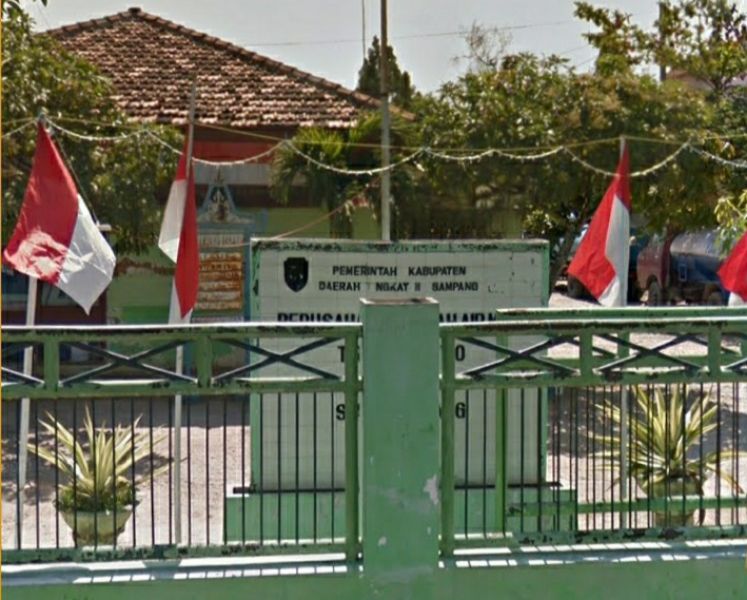 Kantor PDAM Sampang.