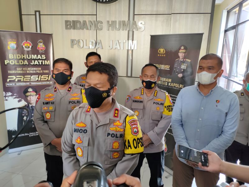 Kapolda Jatim Irjen Pol Nico Afinta, wakapolda Jatim Brigjen Pol Slamet Hadi Supraptoyo dan Dirreskrimum Kombes Pol. Totok Suhartoyo usai menerima audensi dari perwakilan media Selasa (30/3/2021)