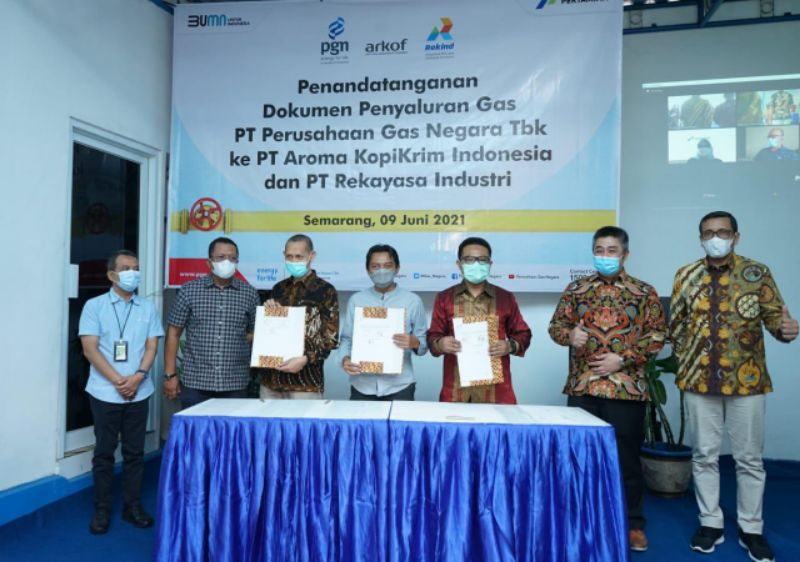 Penandatanganan Dokumen Penyaluran Gas antara PGN dengan PT Aroma Kopikrim Indonesia. 