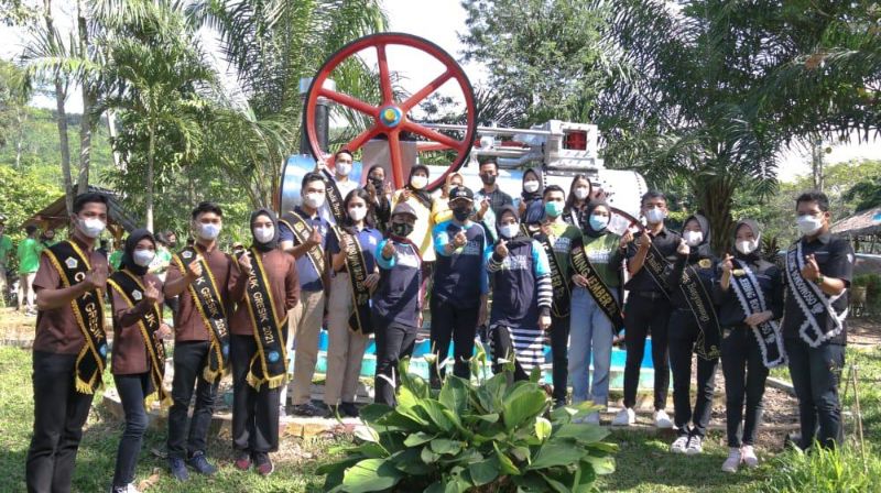 Dinas Pariwisata dan Kebudayaan Kabupaten Jember menggelar kegiatan Tour and Funcamp tahun 2021. 