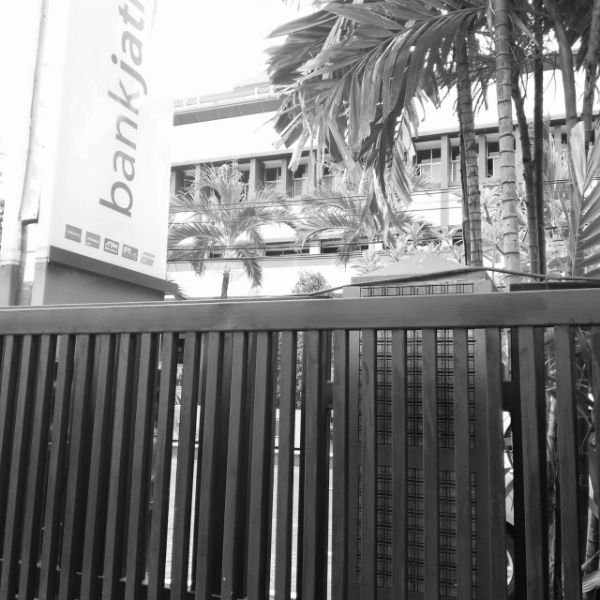 Samsat Manyar, Surabaya.