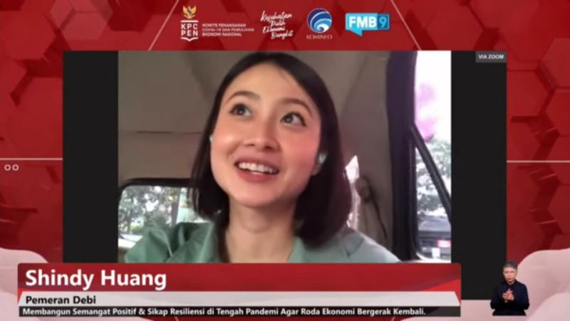 Dialog Kreatif dari Media Center Forum Merdeka Barat 9 (FMB9) - KPCPEN, Jumat (10/12/2021).