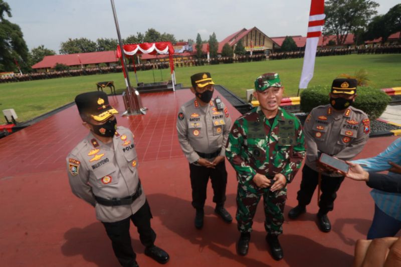 Upacara Pembukaan Pendidikan dan Latihan Integrasi Dikmaba TNI AD dan Diktukba Polri TA 2021.