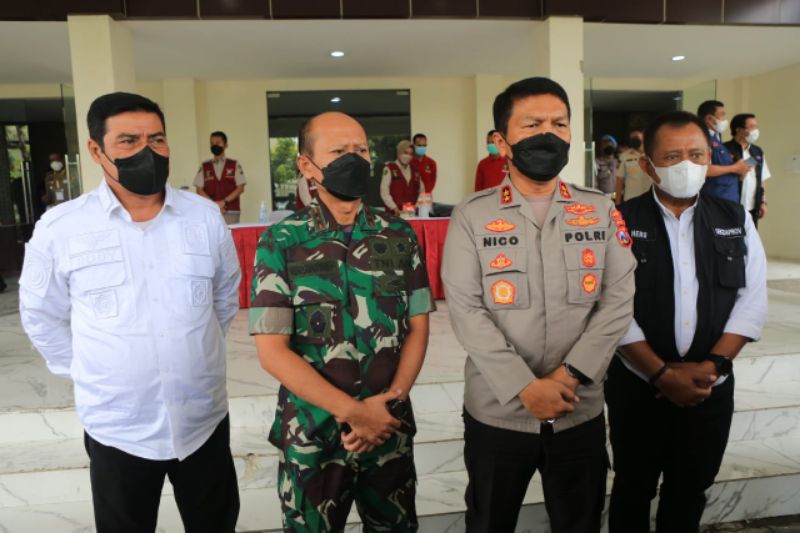 Forkopimda Jawa Timur bersama seluruh stakeholder, Sabtu siang (18/12/2021) gelar Rapat Koordinasi (Rakor) "Operasi Lilin Semeru 2021" .