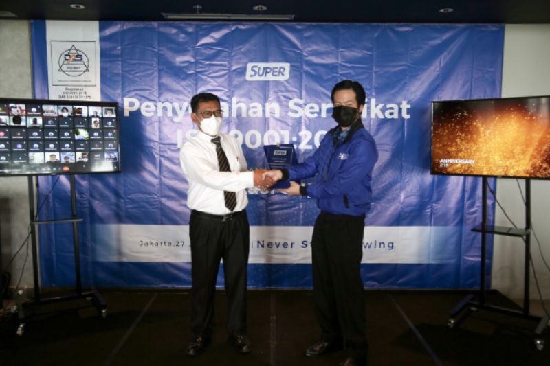 Acara penerimaan sertifikasi ISO pada Kamis (27/1).