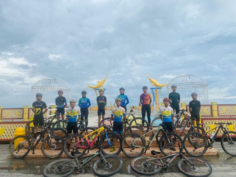 Tim balap sepeda Kalsel yang akan berlaga di Kejurnas ICF Championship 2022 Banyuwangi.