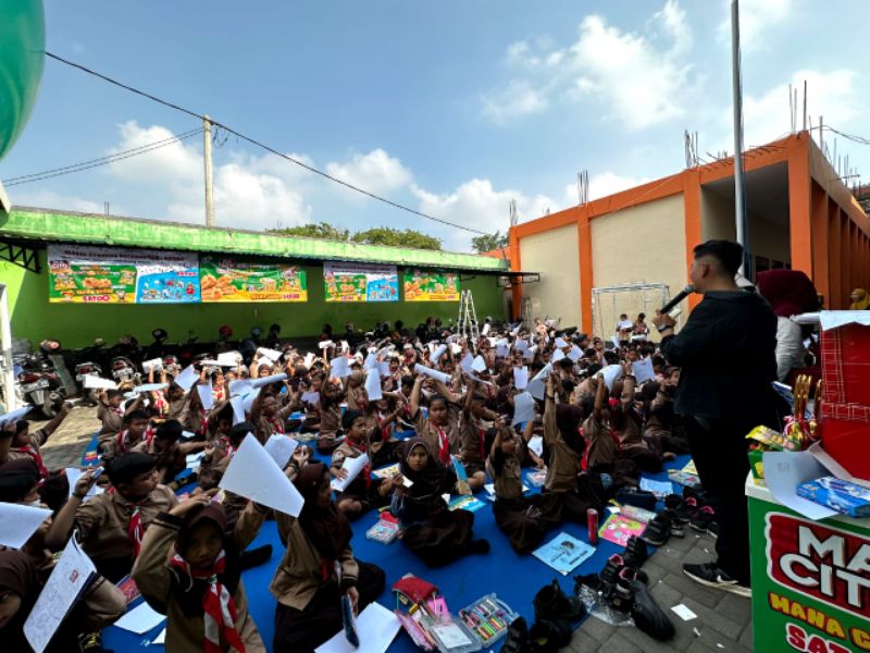 Kegiatan roadshow ke sejumlah sekolah dasar (SD).