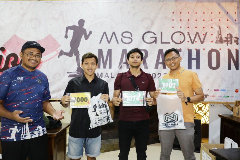 Para pelari dan pecinta olahraga lari yang ikut MS GLOW Malang Marathon 2023.