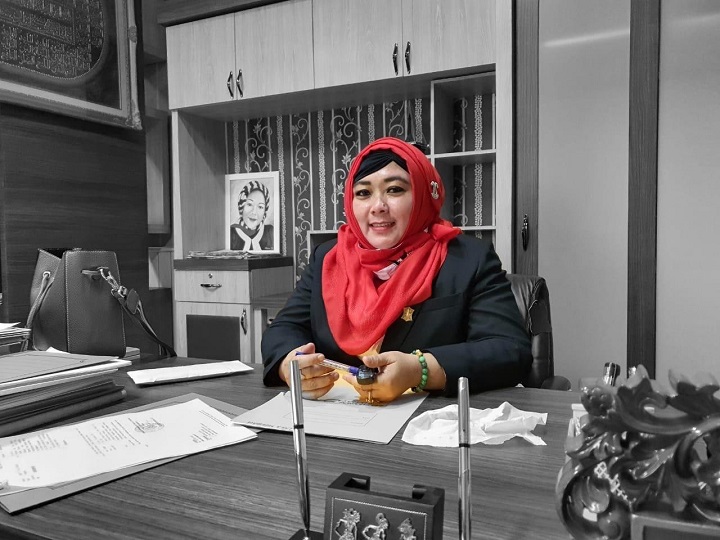 Wakil Ketua DPRD Surabaya Laila Mufidah