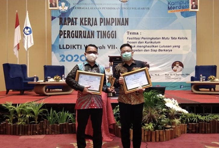 Politeknik Ubaya menambah prestasi dengan meraih penghargaan Perguruan Tinggi Kategori Vokasi Terbaik Nomor Satu di Jatim. Selasa (29/12/2020).. SP/ MOCHAMMAD KASYFI FAHMI  