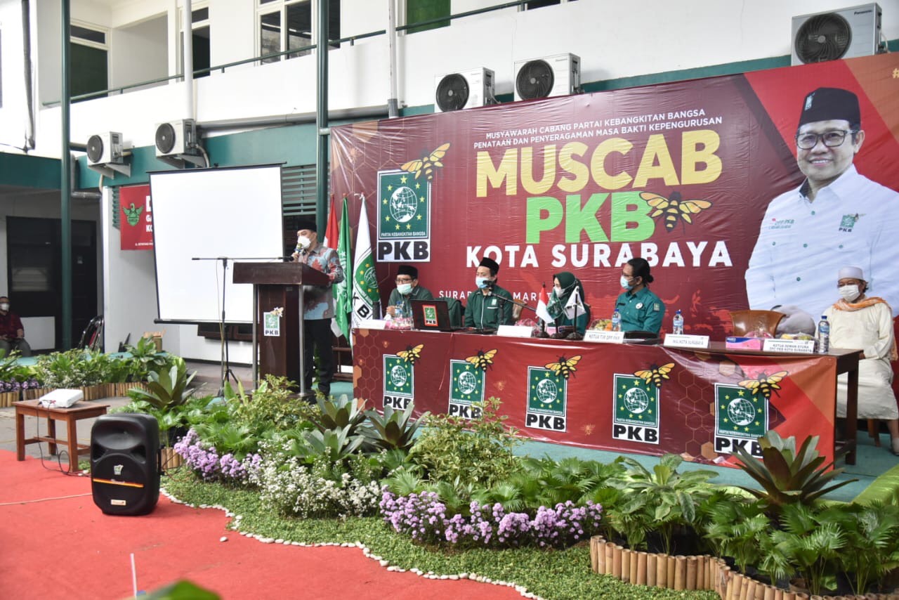Wali Kota Surabaya Eri Cahyadi menghadiri Muscab DPC PKB di kantor DPC PKB Surabaya, Minggu (7/3).  SP/ALQ