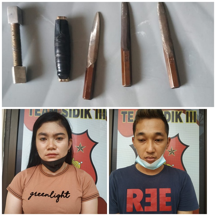 Kedua Sejoli diamankan beserta barang bukti peralatan dan motor milik pelaku.  SP/ANGGADIA MUHAMMAD
