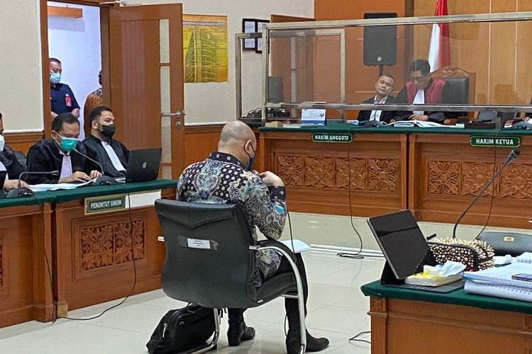 Irjen Teddy ketika di persidangan di PN Jakarta Barat, Kamis (13/4/2023) dengan agenda menyampaikan nota pembelaan atas perkara narkoba yang dirinya dituntut hukuman mati oleh jaksa penunut umum.