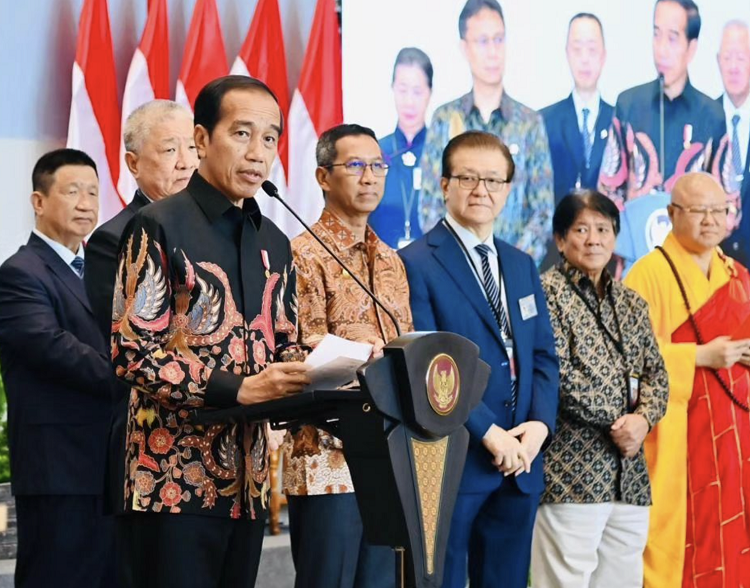 Presiden Jokowi saat meninjau pembukaan Tzu Chi Hospital di kawasan Pantai Indah Kapuk, Jakarta Utara, Rabu (14/06/2023) kemarin. SP/setpres RI