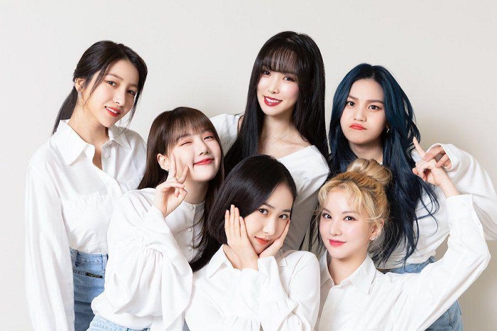 Source Music mengumumkan akan memberikan refund uang pada anggota fanclub GFRIEND dengan Weverse Cash.