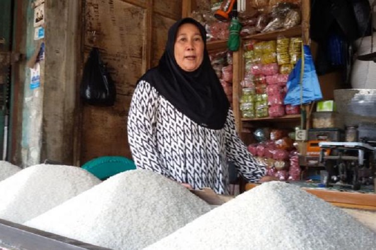 Ilustrasi pedagang beras di salah satu pasar Kota Madiun. SP/ MDN