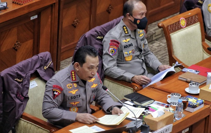 Kapolri Jenderal Polisi Listyo Sigit Prabowo saat membacakan kronologis tentang kematian Brigadir J yang perbuatannya diotaki oleh eks Kadiv Propam Polri Irjen Ferdy Sambo.