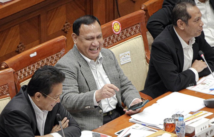 Ketua KPK Firli Bahuri bersama para wakil ketua KPK, mengikuti rapat kerja bersama Komisi III DPR RI dengan membahas evaluasi kinerja dan capaian KPK di tahun 2022 dan 2023.