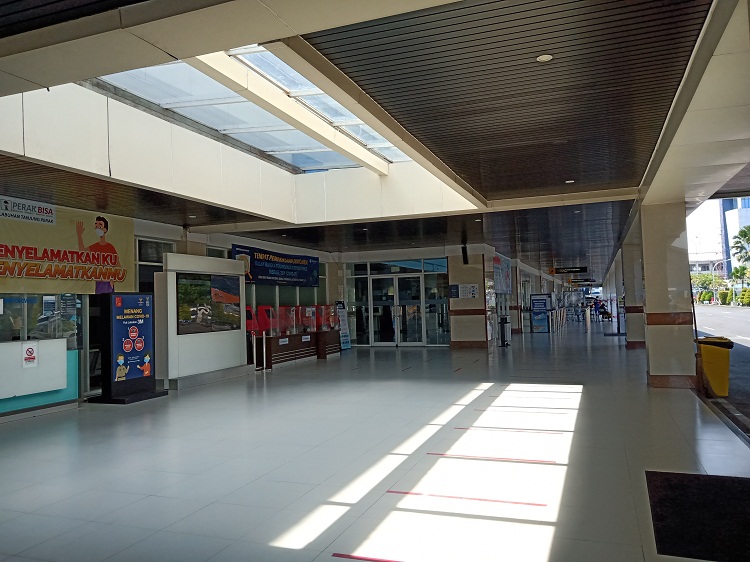 Suasana Pelabuhan Tanjung Perak yang sepi selama larangan mudik berlangsung. SP/ Sem